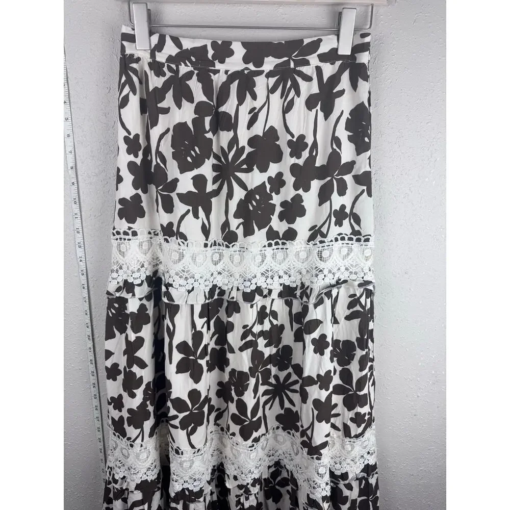 Boston Proper Brown and white floral lace skirt Womens size Medium